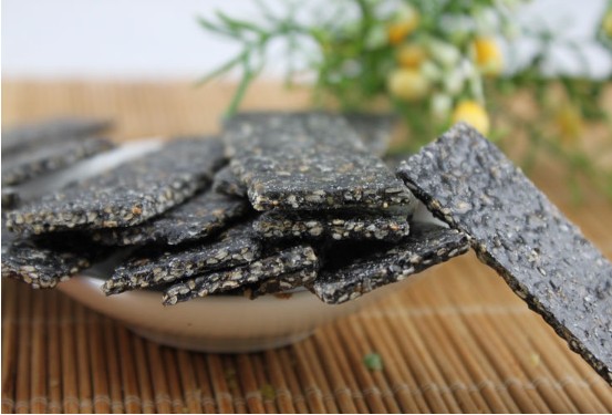 多吃黑芝麻能降低膽固醇